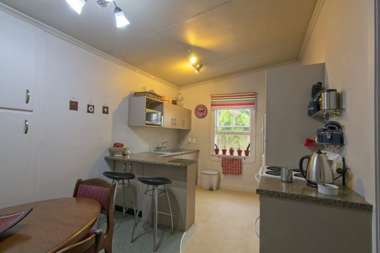 Photo of property in 8 Gladstone Street, Seddonville, Westport, 7891