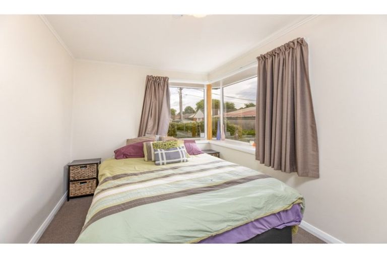 Photo of property in 8 Westcott Street, Dallington, Christchurch, 8061