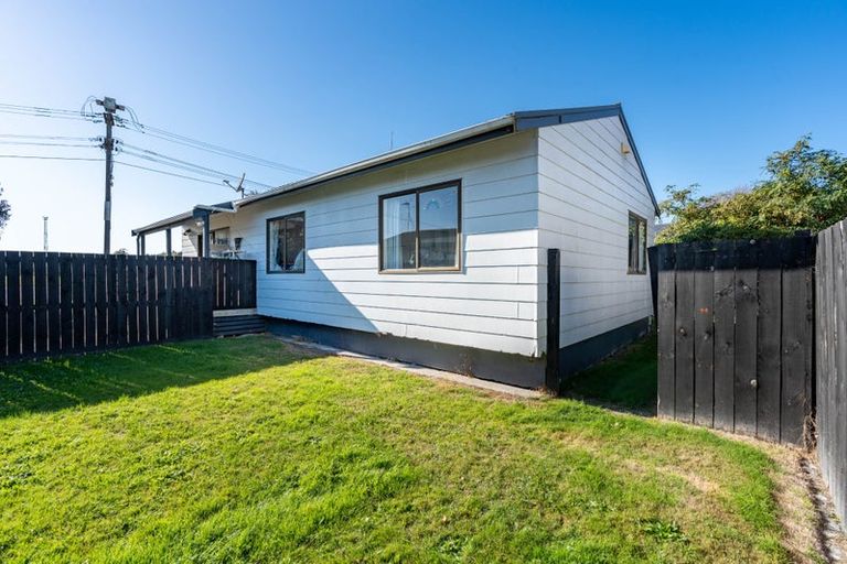 Photo of property in 129a Avalon Drive, Nawton, Hamilton, 3200