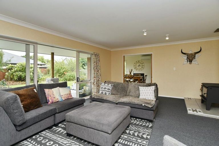 Photo of property in 8 Bank Street, Amberley, 7410