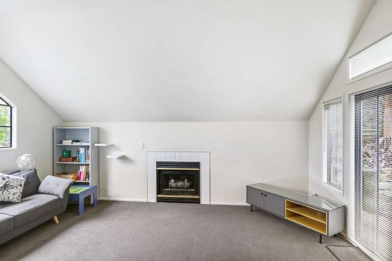 Photo of property in 2/191 St Johns Road, Saint Johns, Auckland, 1072