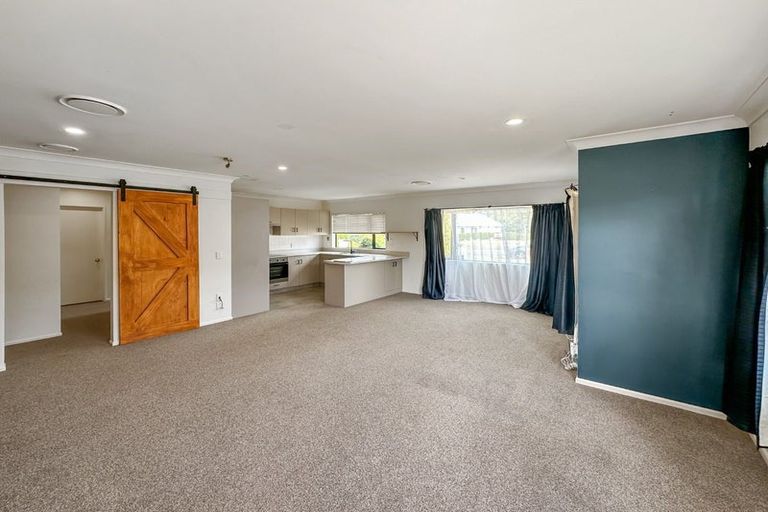 Photo of property in 11 Messines Avenue, Trentham, Upper Hutt, 5018