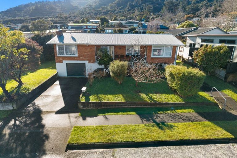 Photo of property in 32 Koromiko Street, Te Aroha, 3320