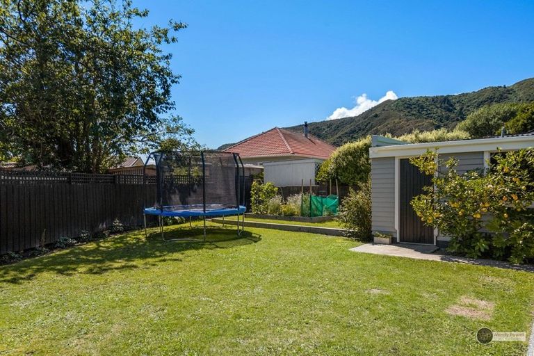 Photo of property in 227 Riverside Drive, Waterloo, Lower Hutt, 5011