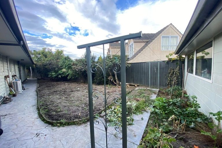 Photo of property in 11a Rutherglen Avenue, Ilam, Christchurch, 8041