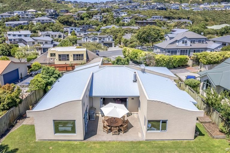 Photo of property in 60 Navigation Drive, Whitby, Porirua, 5024