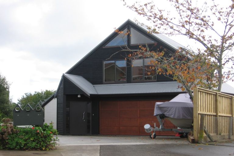 Photo of property in 2/16 Davita Place, Farm Cove, Auckland, 2012