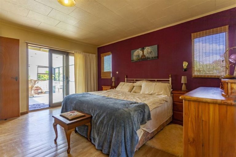 Photo of property in 10 Parapara Esplanade, Parapara, Takaka, 7182