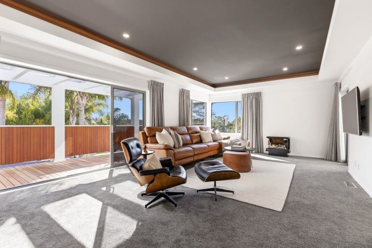 Photo of property in 1 Woodstock Road, Fairfield, Hamilton, 3214