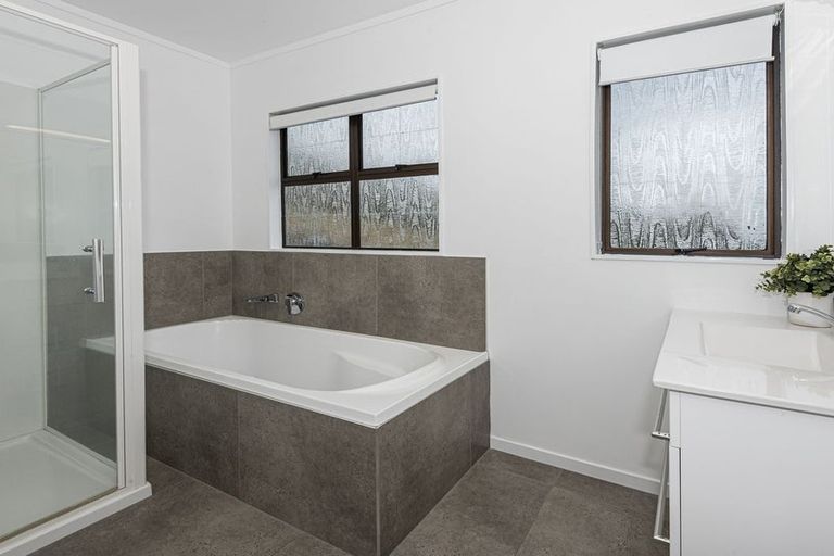 Photo of property in 4 Kara Road, Maungatapere, Whangarei, 0179