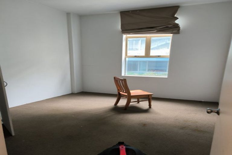 Photo of property in Sirocco Apartments, 402/8 Church Street, Wellington Central, Wellington, 6011