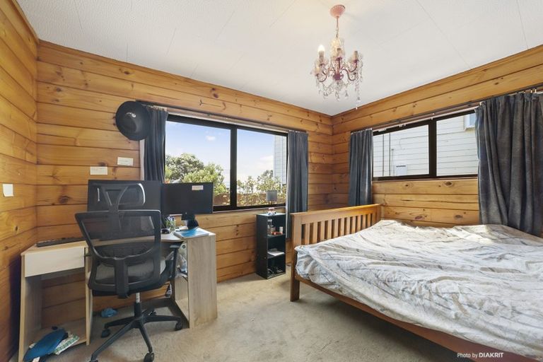 Photo of property in 42 Kaikoura Street, Maupuia, Wellington, 6022