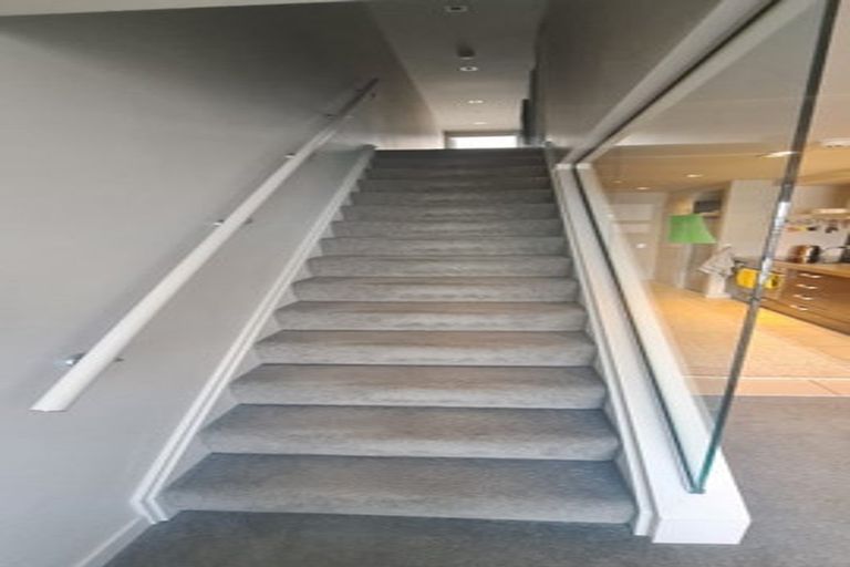 Photo of property in Monument Apartments, 9h/245 Wakefield Street, Te Aro, Wellington, 6011