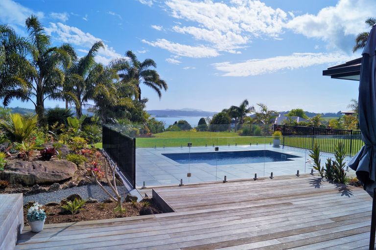 Photo of property in 6a Fuller Terrace, Kerikeri, 0230