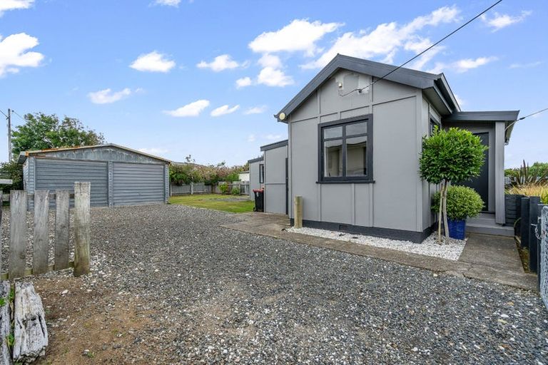 Photo of property in 33 Price Street, Grasmere, Invercargill, 9810