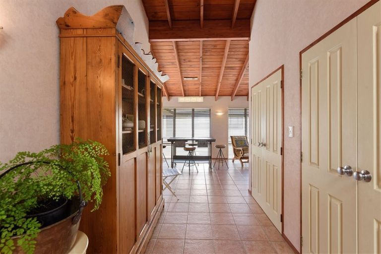 Photo of property in 11 Claremont Rise, Levin, 5510