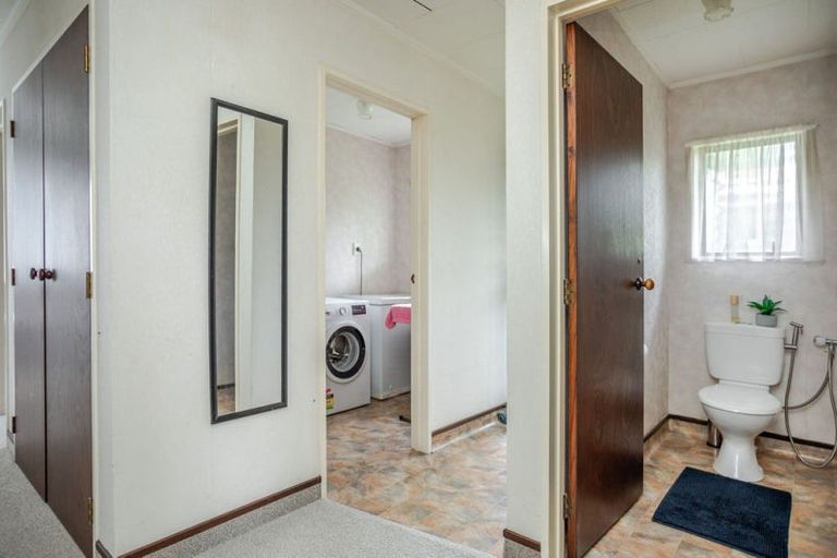 Photo of property in 44 Allardice Street, Dannevirke, 4930