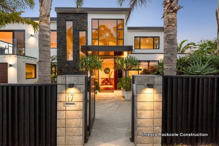 Photo of property in 17 Waitemata Road, Hauraki, Auckland, 0622