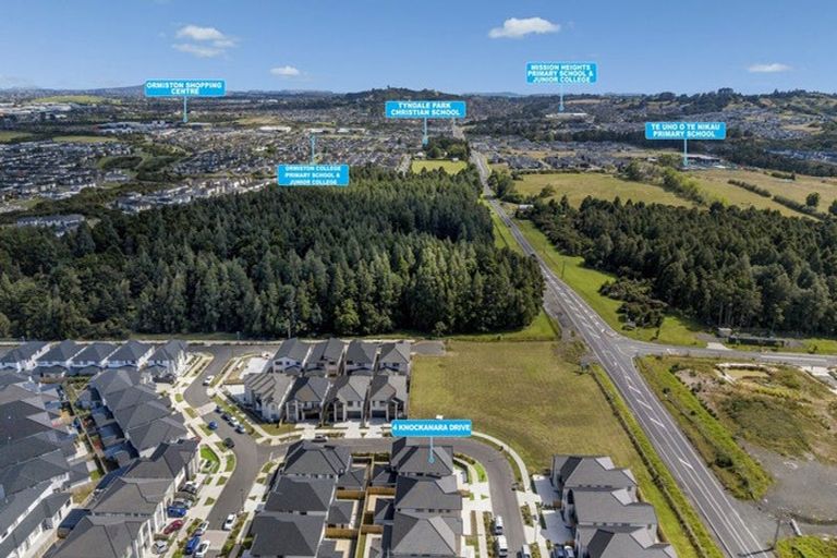 Photo of property in 4 Knockanara Drive, Flat Bush, Auckland, 2019