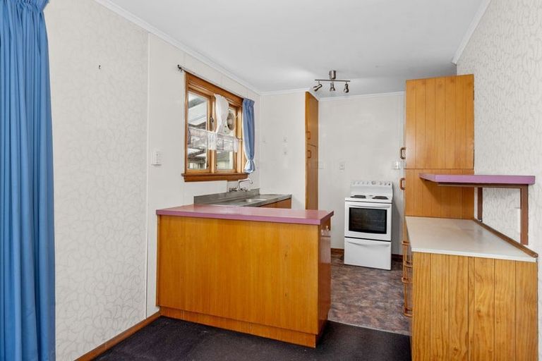 Photo of property in 25 Merrington Crescent, Aranui, Christchurch, 8061