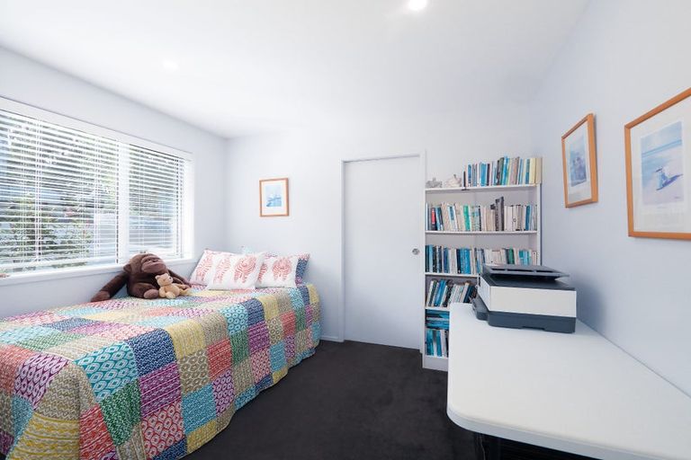 Photo of property in 30 Totara Heights Way, Paihia, 0200