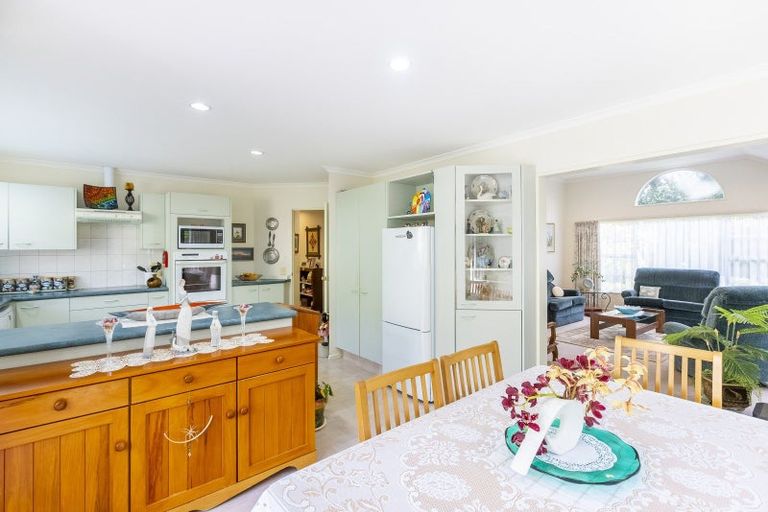 Photo of property in 41a Winara Avenue, Waikanae, 5036