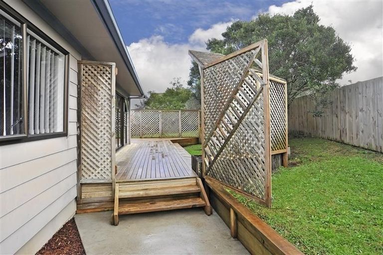 Photo of property in 9 Cantua Close, Totara Heights, Auckland, 2105