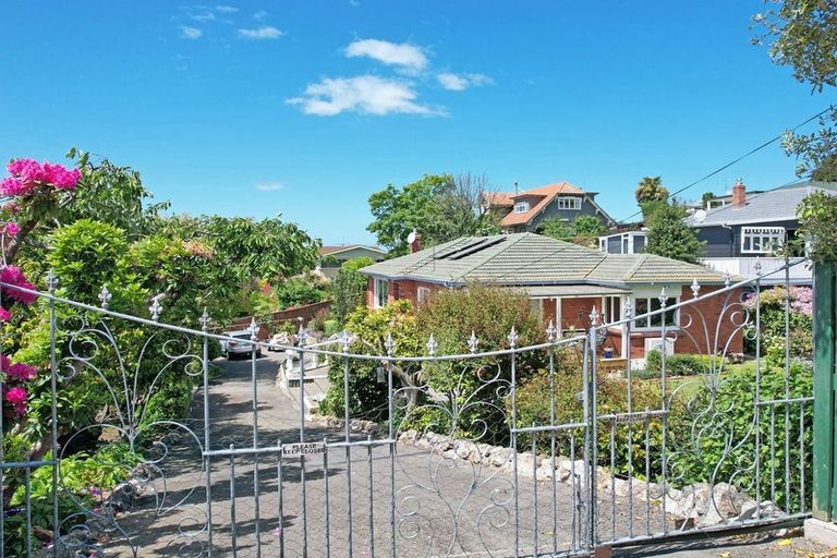 Photo of property in 17 Hull Street, South Hill, Oamaru, 9400