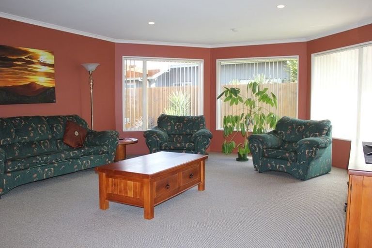 Photo of property in 1 Cezanne Grove, Rolleston, 7614