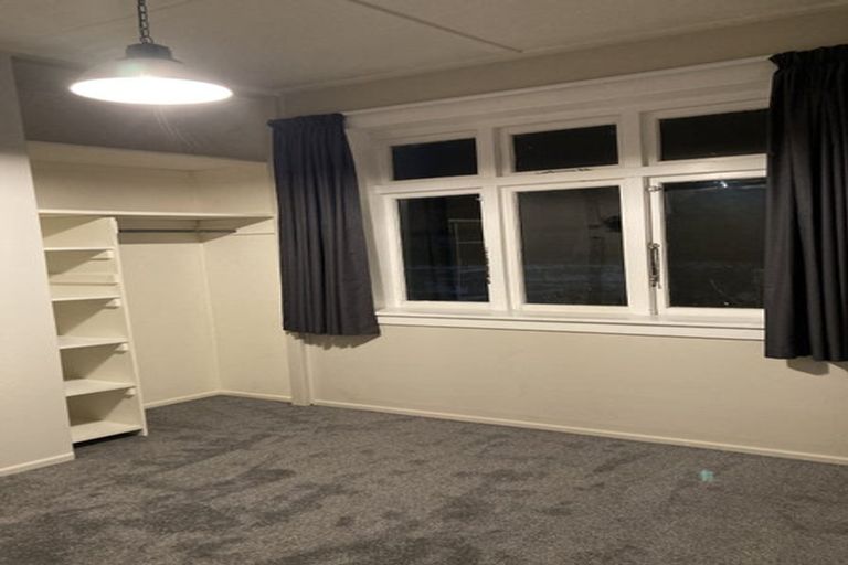 Photo of property in 32 Balfour Street, Mornington, Wellington, 6021