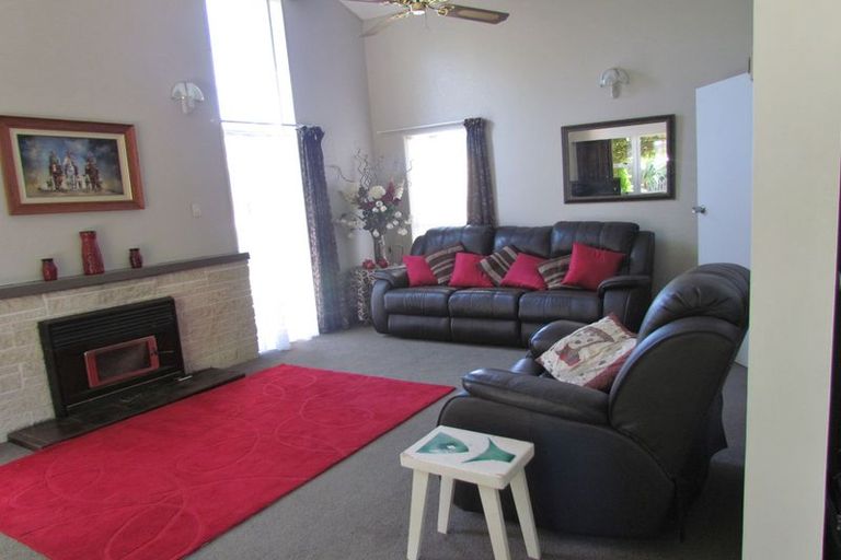 Photo of property in 37 Oak Street, Masterton, 5810
