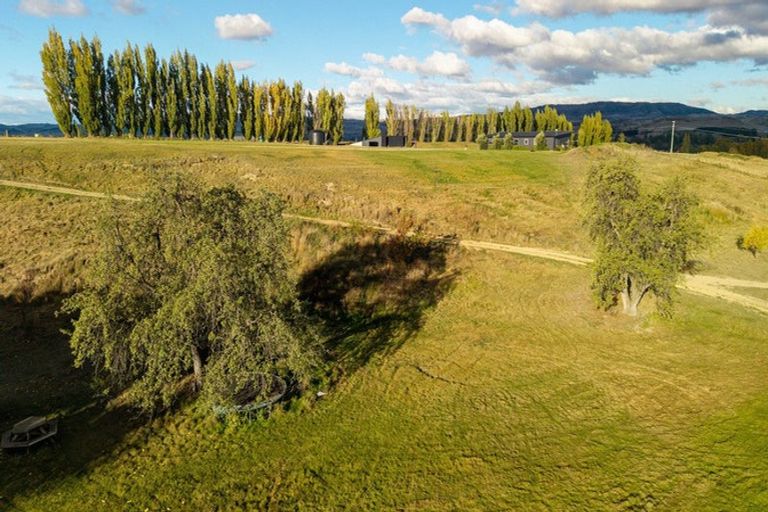 Photo of property in 28 Gartley Lane, Springvale, Alexandra, 9393