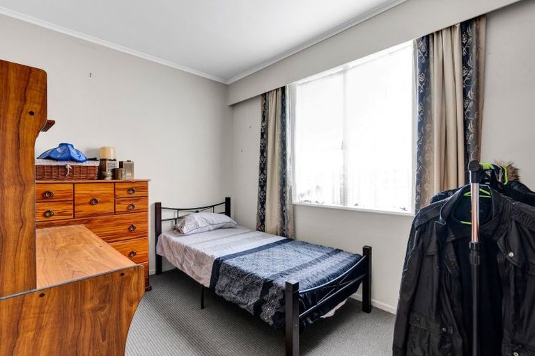 Photo of property in 53 Parris Street, Waitara, 4320