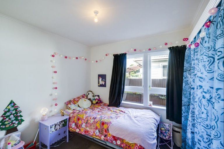 Photo of property in 11 Downing Avenue, Pirimai, Napier, 4112