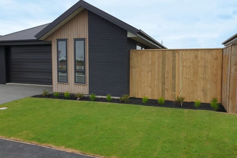 Photo of property in 66 Broadway Parade, Rolleston, 7615