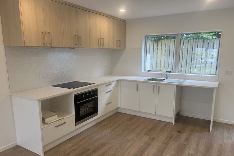 Photo of property in 7 Sheralee Place, Bucklands Beach, Auckland, 2014