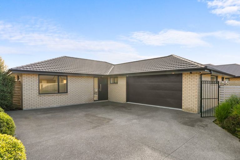 Photo of property in 32 Lotus Place, Wigram, Christchurch, 8025
