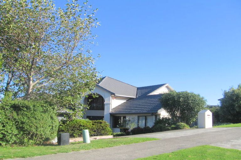 Photo of property in 68a Joseph Banks Drive, Whitby, Porirua, 5024