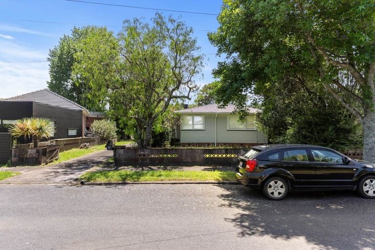 Photo of property in 21 Challinor Street, Pakuranga, Auckland, 2010