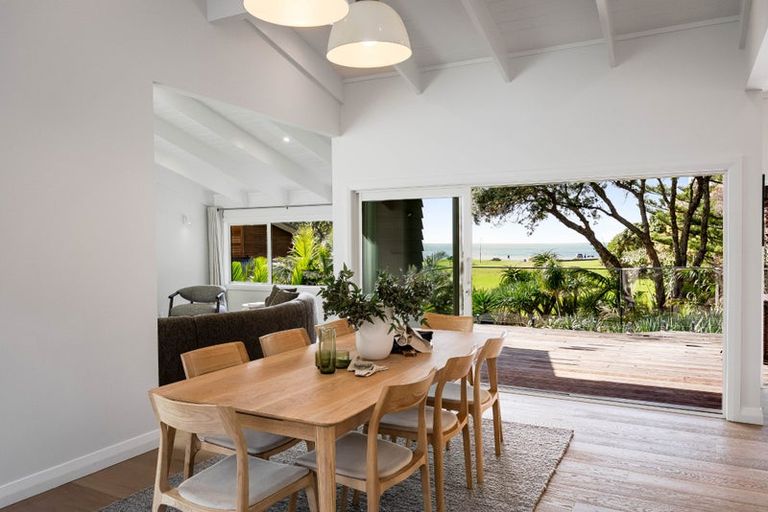 Photo of property in 47 Masterton Road, Rothesay Bay, Auckland, 0630