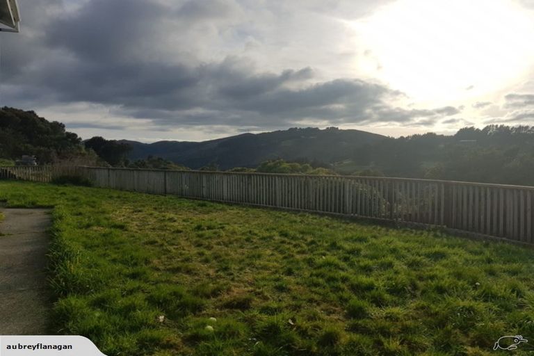 Photo of property in 195a Miromiro Road, Normandale, Lower Hutt, 5010