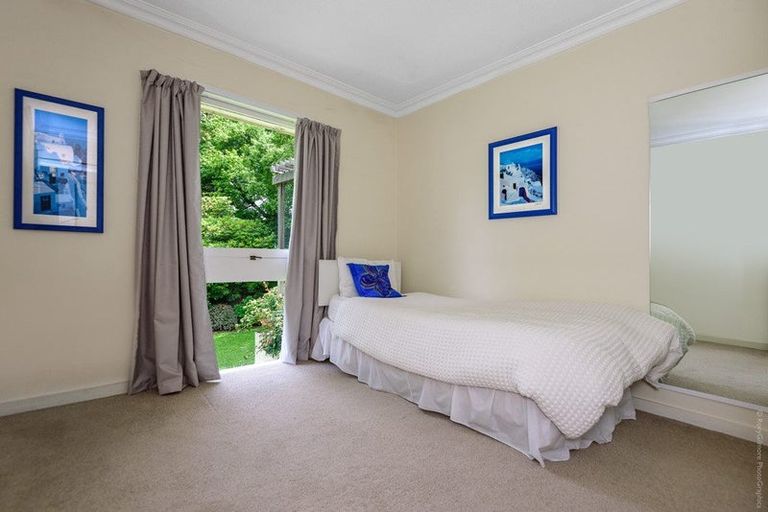 Photo of property in 24 Thorrington Road, Cashmere, Christchurch, 8022