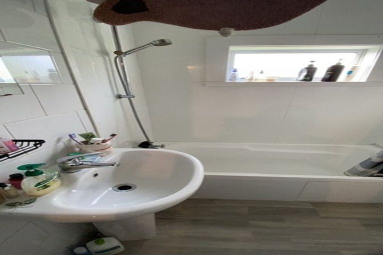 Photo of property in 54 Verviers Street, Karori, Wellington, 6012