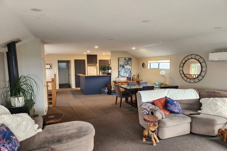 Photo of property in 411 Marine Parade, South New Brighton, Christchurch, 8062