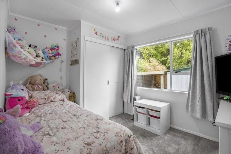 Photo of property in 11 Matariki Grove, Wainuiomata, Lower Hutt, 5014
