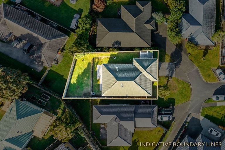 Photo of property in 10 Taatahi Street, Weymouth, Auckland, 2103