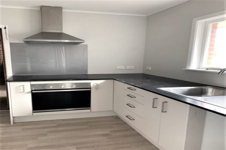 Photo of property in 65 Blake Road, Mangere East, Auckland, 2024