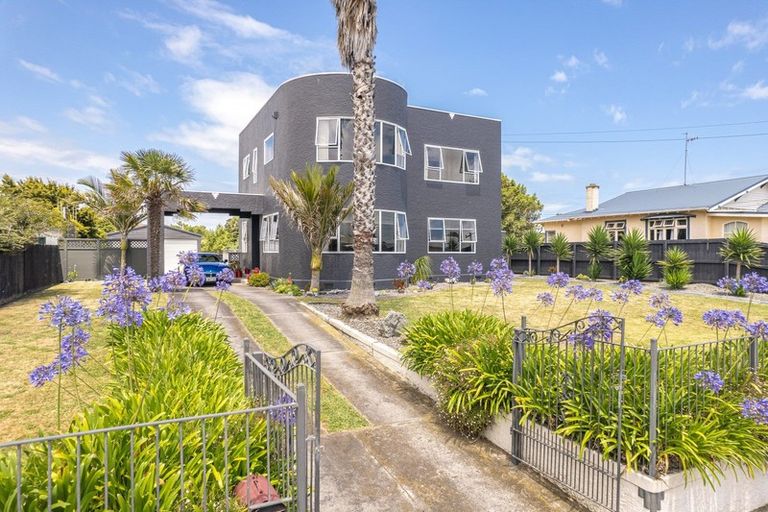 Photo of property in 5 Kawatiri Avenue, Gonville, Whanganui, 4501