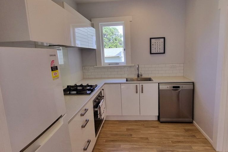 Photo of property in 18 Bracken Avenue, Takapuna, Auckland, 0622