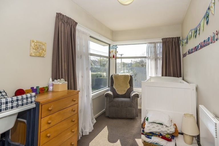 Photo of property in 28 Brockham Street, Casebrook, Christchurch, 8051